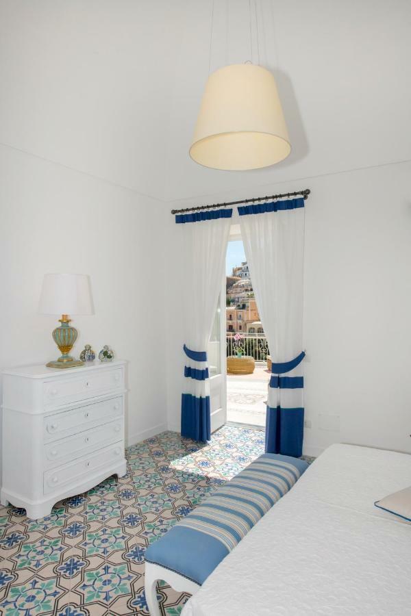 Punta Re Hotel Positano Exterior photo